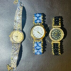 Elegant Gold and Crystal Women's Watch Set